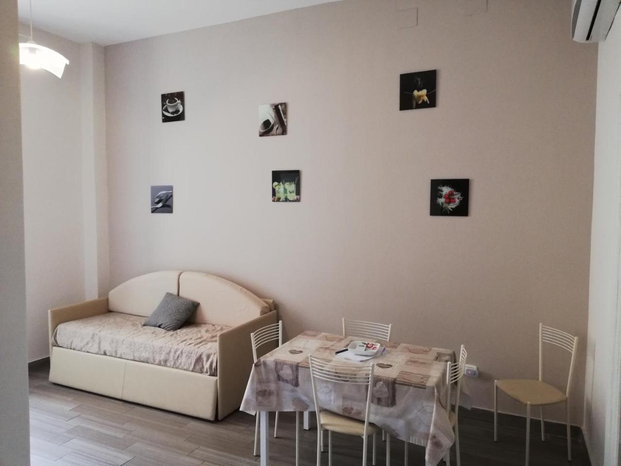 Be Italian Flat Duomo 319 Bed & Breakfast Napoli Ngoại thất bức ảnh