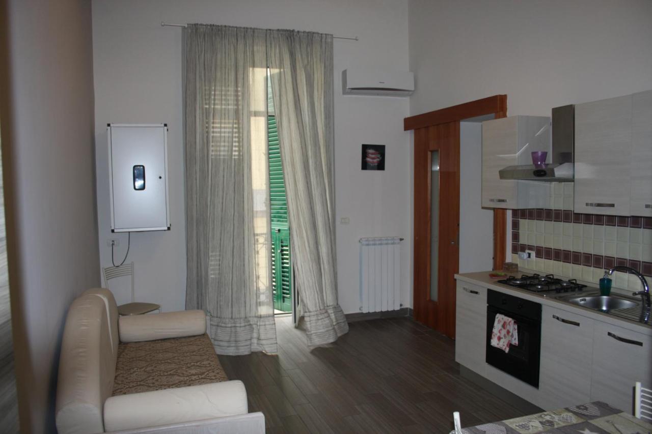 Be Italian Flat Duomo 319 Bed & Breakfast Napoli Ngoại thất bức ảnh