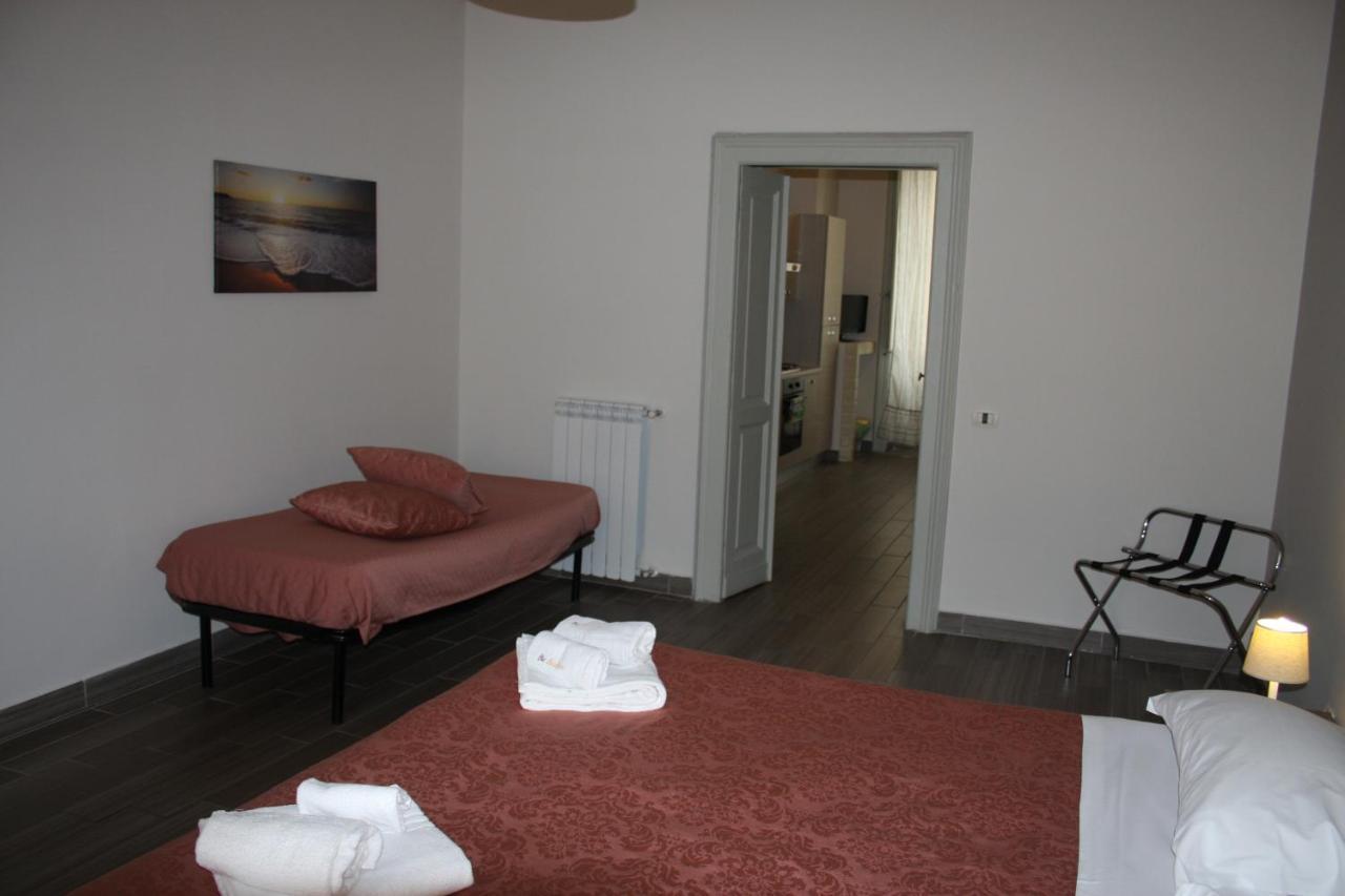 Be Italian Flat Duomo 319 Bed & Breakfast Napoli Ngoại thất bức ảnh
